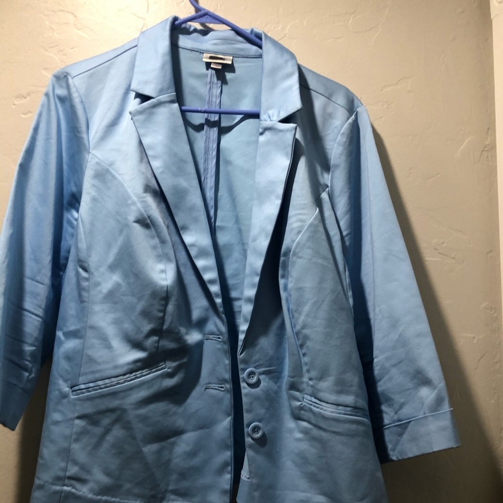 Light blue blazer size 14/16